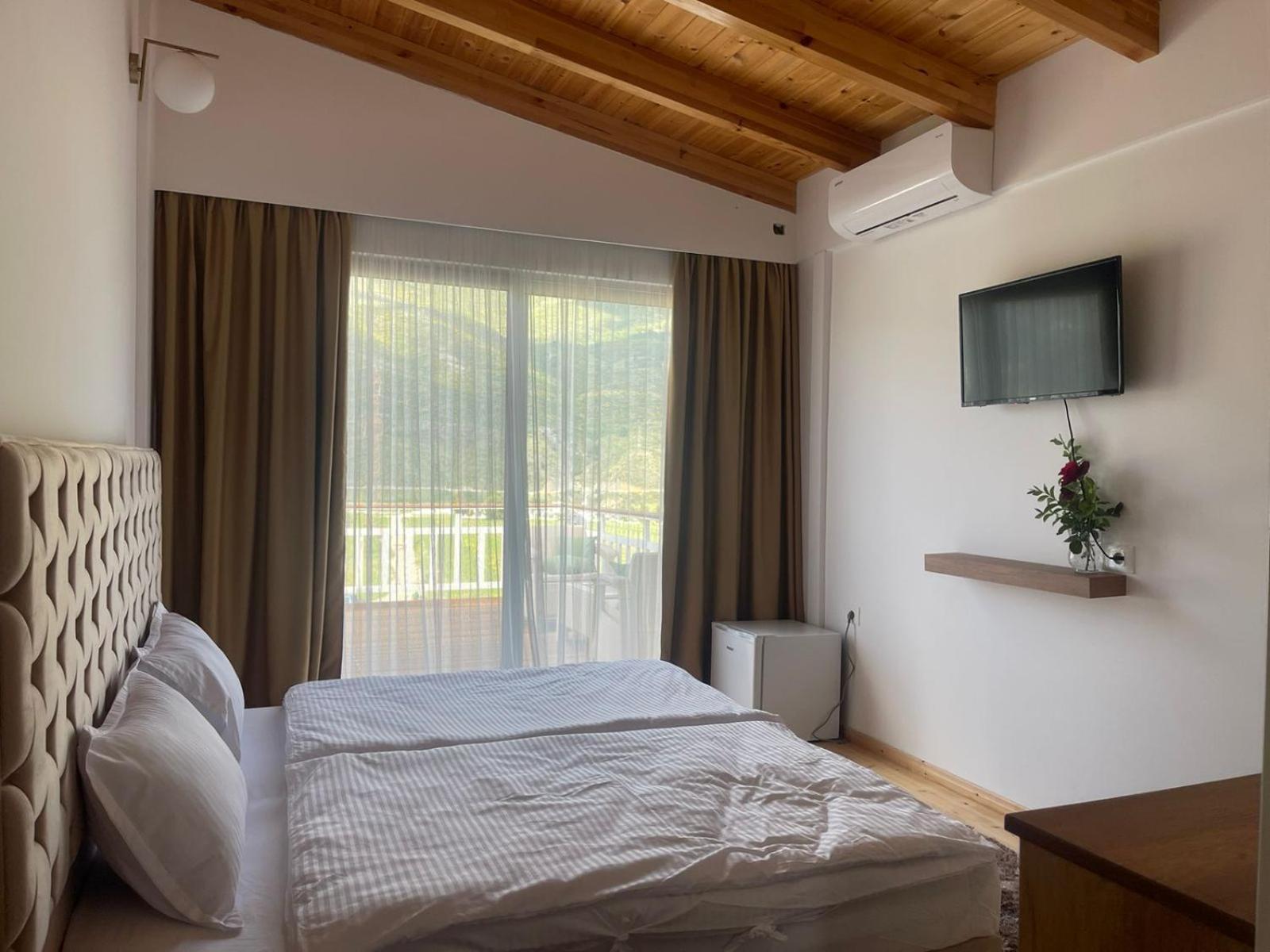 Guest-Room Zoi&Teri Tepelene 外观 照片