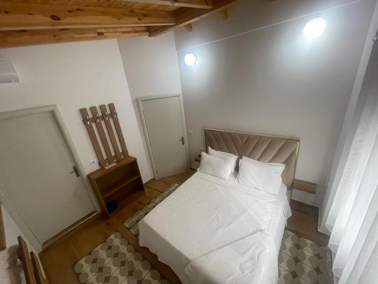 Guest-Room Zoi&Teri Tepelene 外观 照片